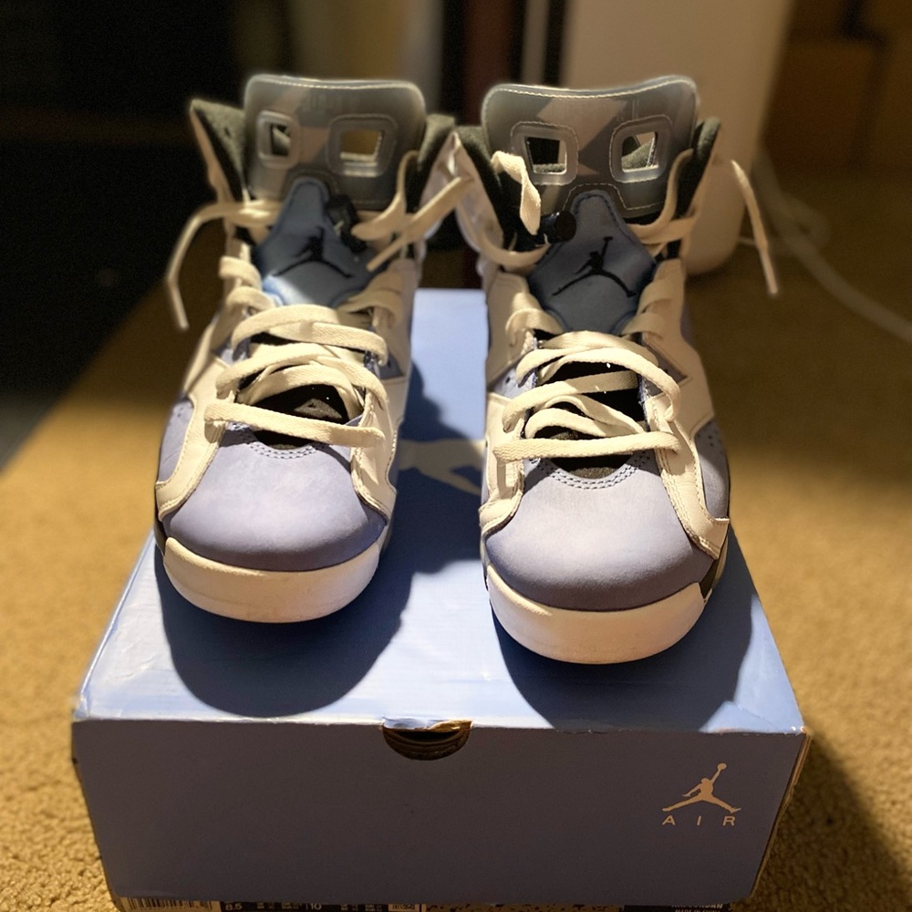 Jordan 6 UNC Home Size 8.5M